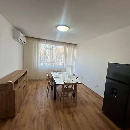Holiday home 20% Discount! Central Seaside Varna